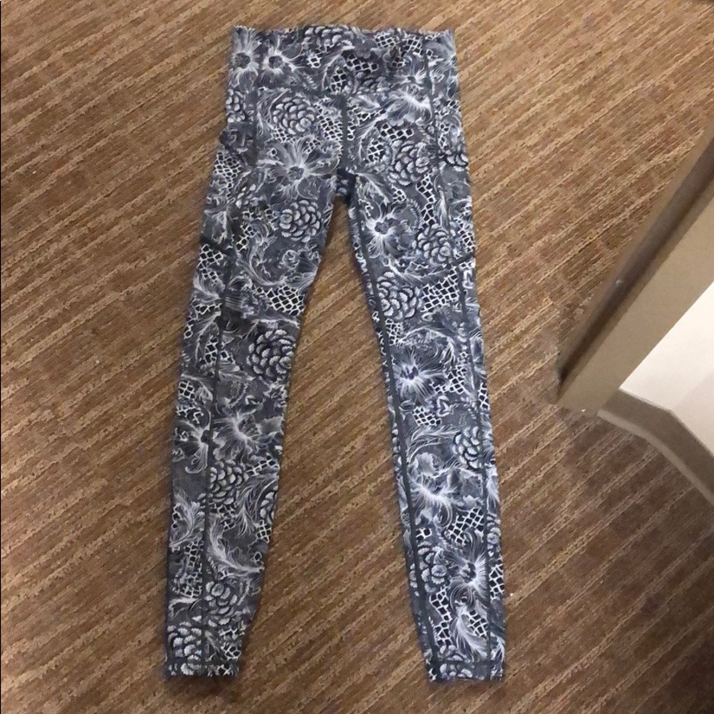Lululemon Pattern Leggings